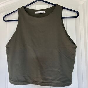 Reoria Tank Top Gray Size Medium